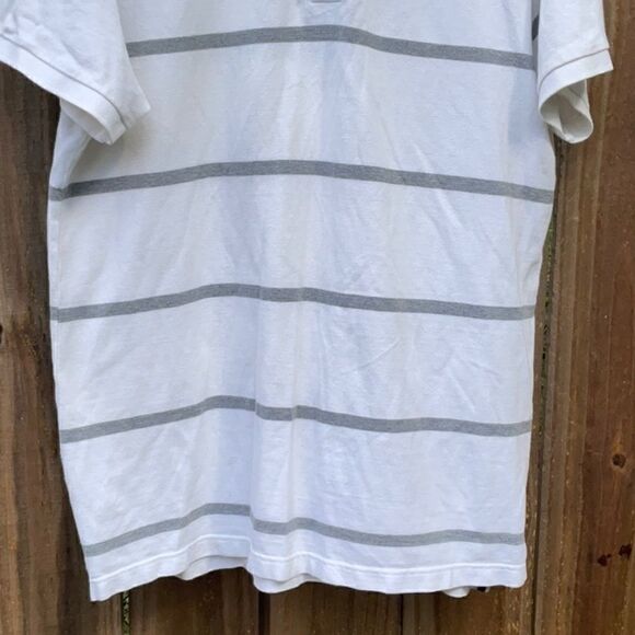 Take 50% OFF- Old Navy Striped Men’s Polo T-Shirt,Size-XL - Picture 3 of 5